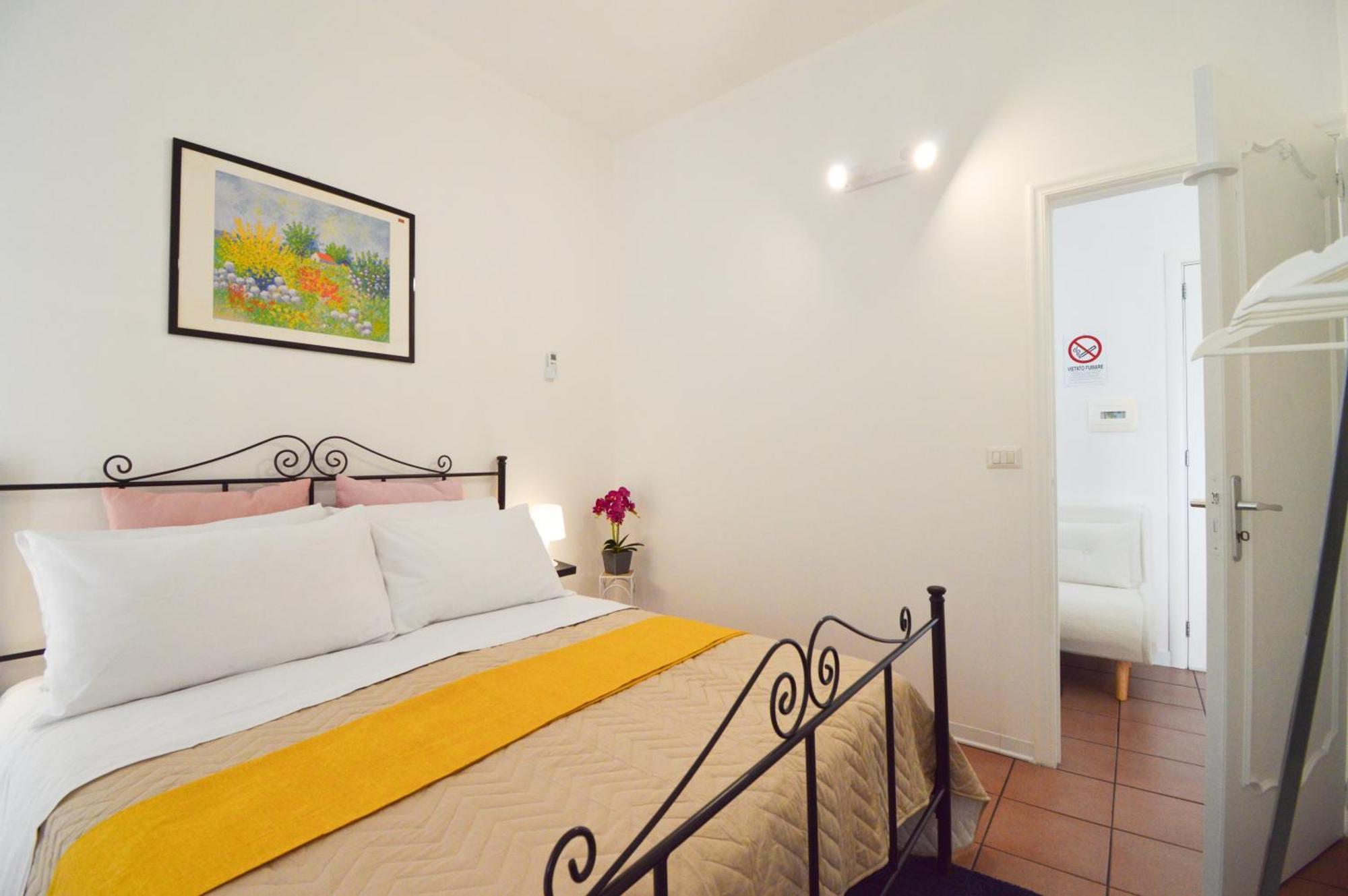 Casa Ekaterina Free Wifii - Spiaggia 200 Metri Brolo Bagian luar foto